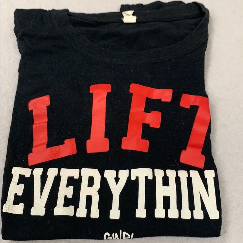 Girls who Powerlift Lift Everything Tee